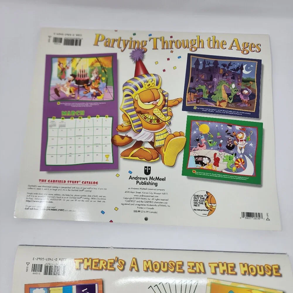 Lot of 2 Vtg 2000 & 2002 Garfield the Cat Wall Calendars 13